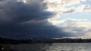 DIA COM POSSÍVEIS CHUVAS - Calor intenso e pancadas de chuva ganham destaque na previsão do tempo nesta 5ª feira

